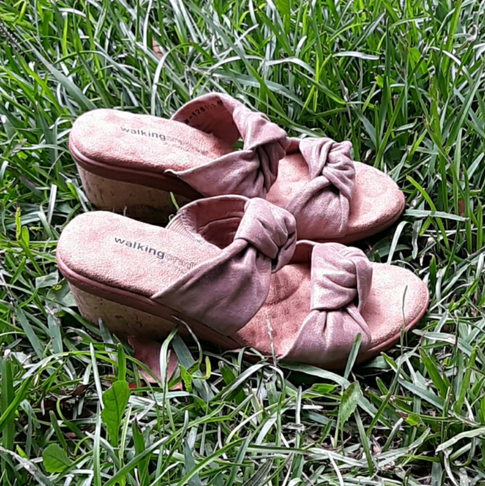 Sandals - Picture 3 of 6